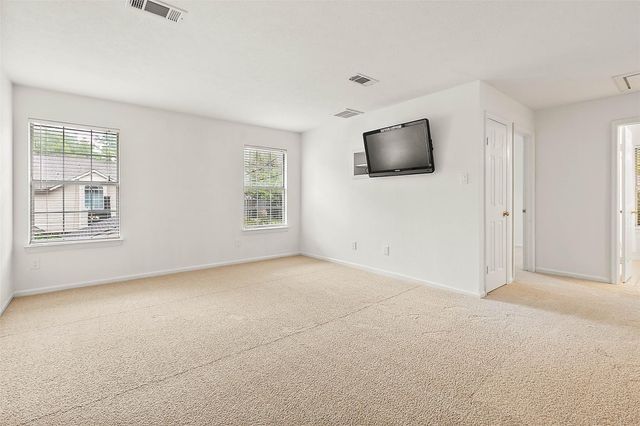 8 Greentwig Place, The Woodlands, TX 77381