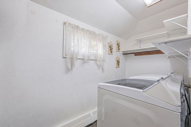 20 Bell St, Quincy, MA 02169