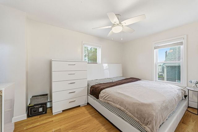 20 Bell St, Quincy, MA 02169