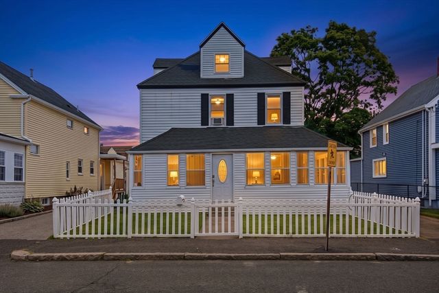 20 Bell St, Quincy, MA 02169