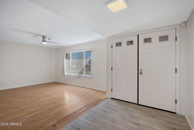 5032 W MORTEN Avenue, Glendale, AZ 85301