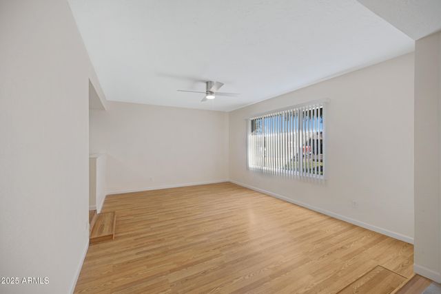 5032 W MORTEN Avenue, Glendale, AZ 85301