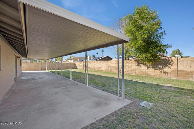 5032 W MORTEN Avenue, Glendale, AZ 85301