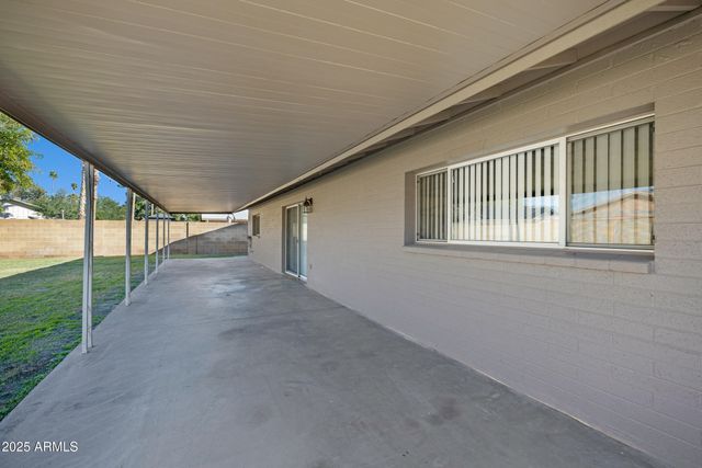 5032 W MORTEN Avenue, Glendale, AZ 85301