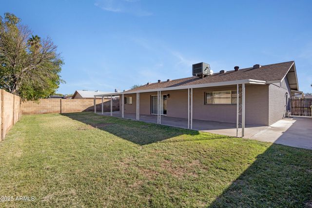 5032 W MORTEN Avenue, Glendale, AZ 85301