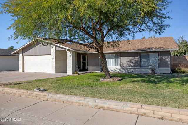 5032 W MORTEN Avenue, Glendale, AZ 85301