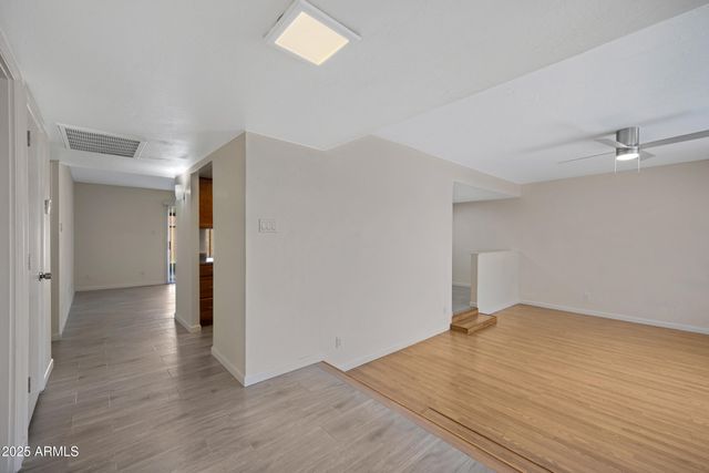 5032 W MORTEN Avenue, Glendale, AZ 85301