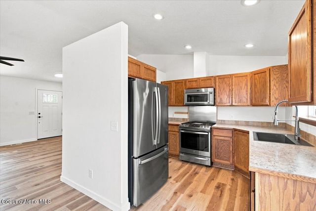 1011 W Springfield DR, Coeur D'alene, ID 83815