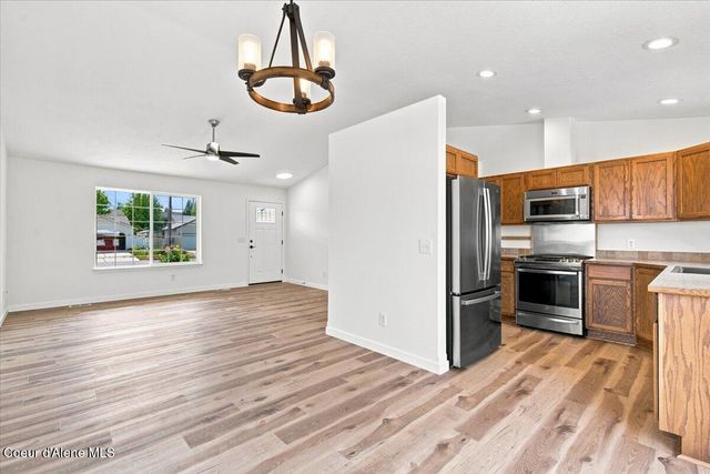 1011 W Springfield DR, Coeur D'alene, ID 83815