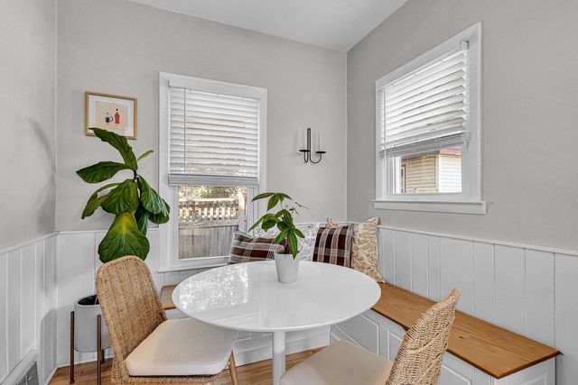 4632 N Bartlett AVENUE, Whitefish Bay, WI 53211