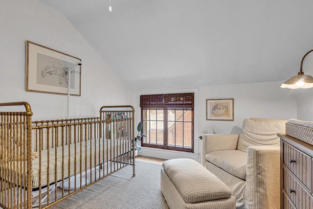 4632 N Bartlett AVENUE, Whitefish Bay, WI 53211