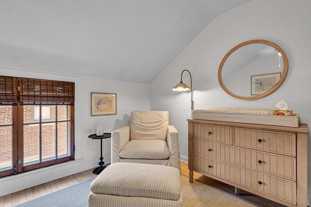 4632 N Bartlett AVENUE, Whitefish Bay, WI 53211