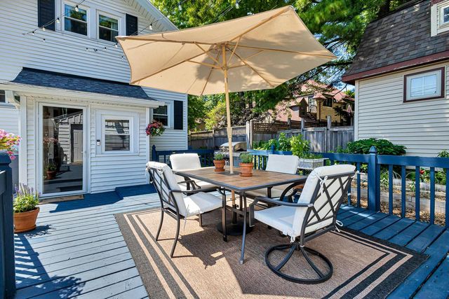 4632 N Bartlett AVENUE, Whitefish Bay, WI 53211