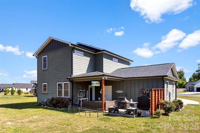 27635 Taylor Lane, Albemarle, NC 28001