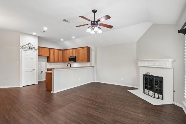 5212 Crossvine Lane, Mckinney, TX 75070