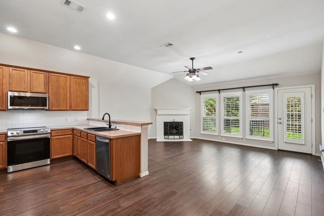 5212 Crossvine Lane, Mckinney, TX 75070