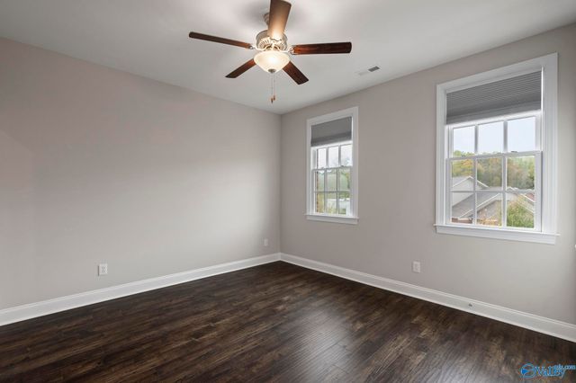 34 Pine Street NW, Huntsville, AL 35806