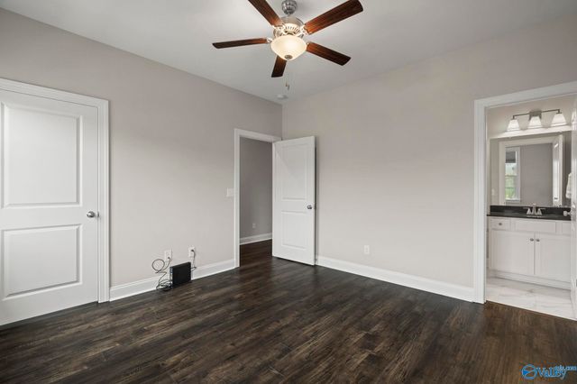 34 Pine Street NW, Huntsville, AL 35806