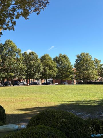 34 Pine Street NW, Huntsville, AL 35806