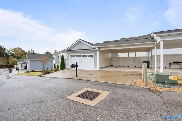 34 Pine Street NW, Huntsville, AL 35806