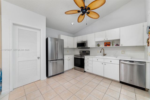3010 NW 12th Street D, Delray Beach, FL 33445