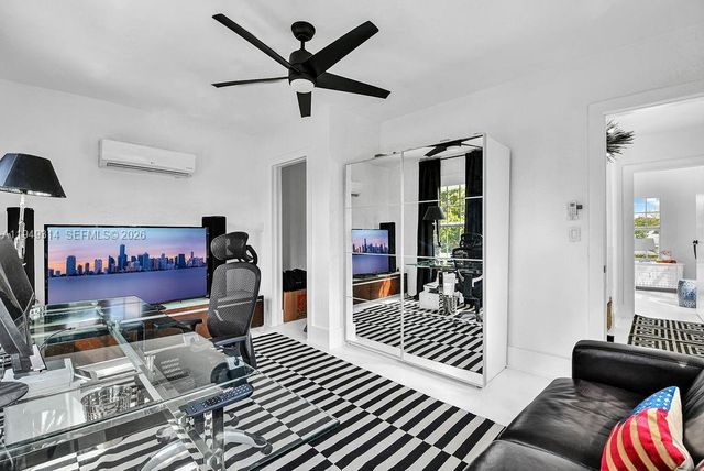 4722 SW 5th St 4722, Miami, FL 33134