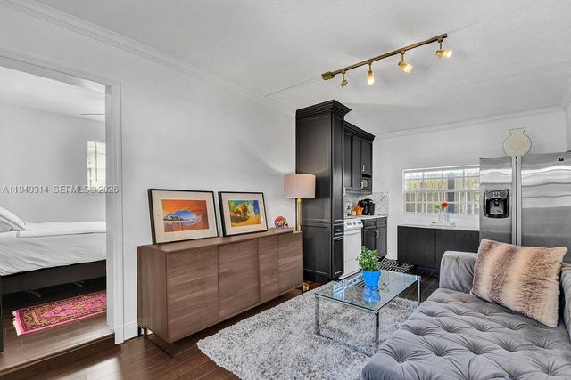 4722 SW 5th St 4722, Miami, FL 33134