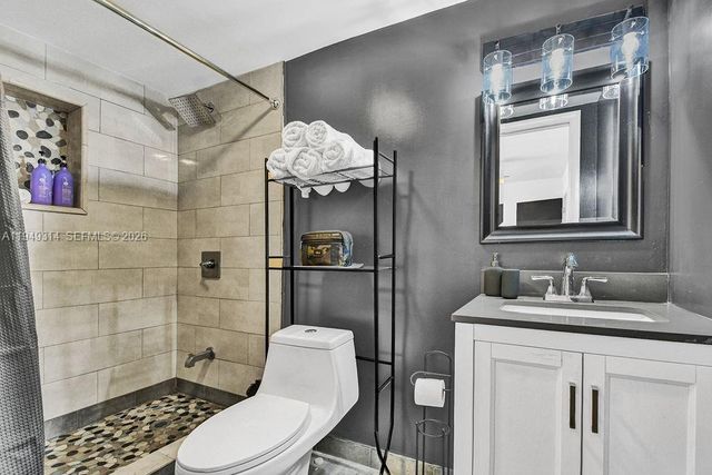 4722 SW 5th St 4722, Miami, FL 33134