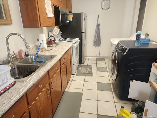 212 Daisy Street, Sanford, NC 27330
