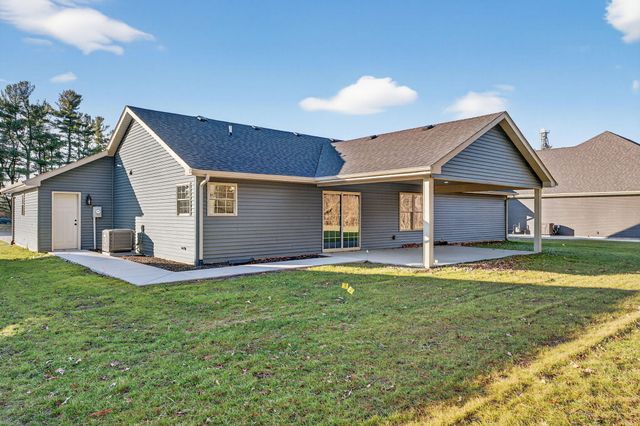 1611 Elderberry Street SE, Demotte, IN 46310