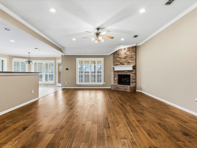 5602 Bright Star Trail, Arlington, TX 76017