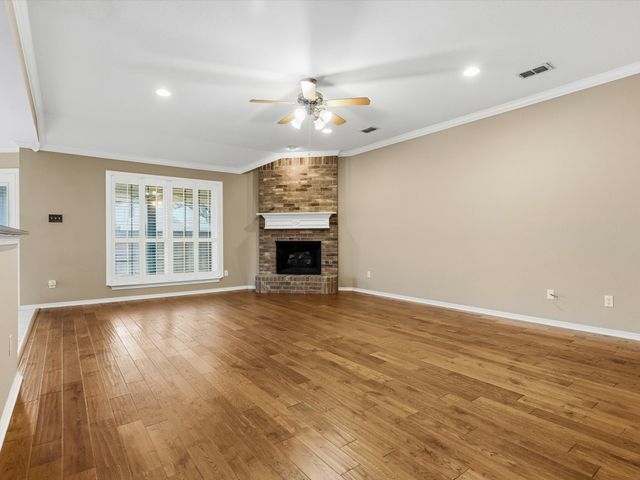 5602 Bright Star Trail, Arlington, TX 76017