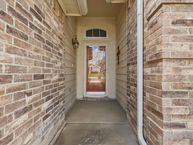 5602 Bright Star Trail, Arlington, TX 76017