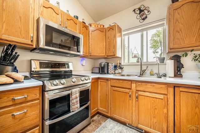 714 S Blakeland Dr, Pueblo West, CO 81007