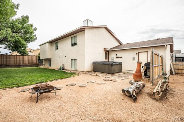 714 S Blakeland Dr, Pueblo West, CO 81007