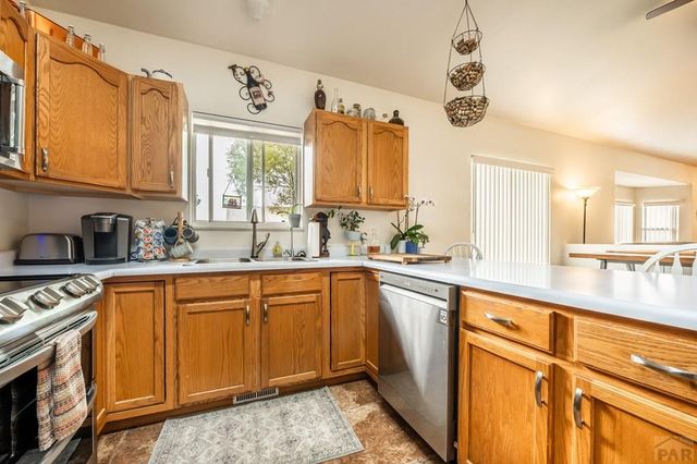 714 S Blakeland Dr, Pueblo West, CO 81007