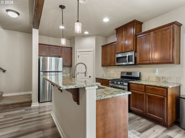 4072 P St, Washougal, WA 98671