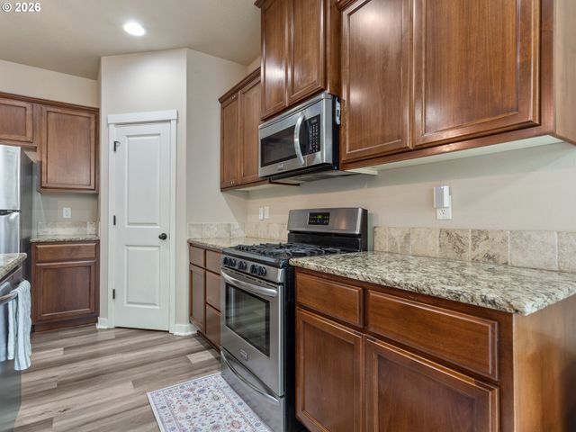 4072 P St, Washougal, WA 98671