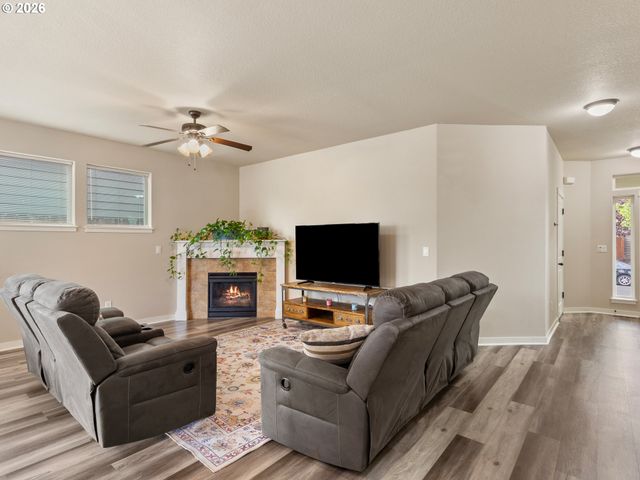 4072 P St, Washougal, WA 98671