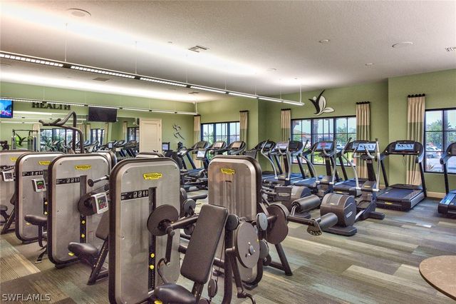 9377 Pocida CT 204, Naples, FL 34119