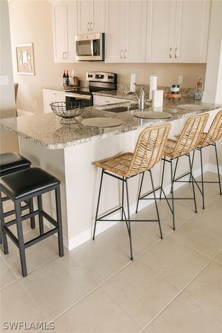 9377 Pocida CT 204, Naples, FL 34119