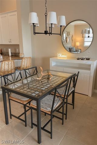 9377 Pocida CT 204, Naples, FL 34119