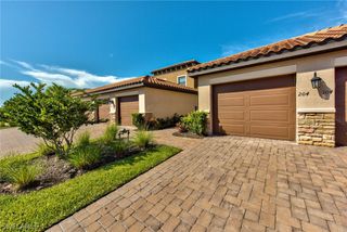 9377 Pocida CT 204, Naples, FL 34119