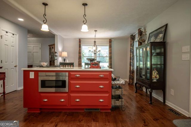 1181 Pete Dickens Road, Bogart, GA 30622