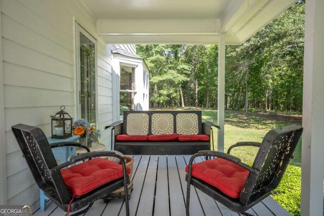 1181 Pete Dickens Road, Bogart, GA 30622