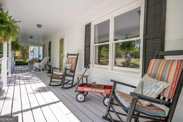 1181 Pete Dickens Road, Bogart, GA 30622