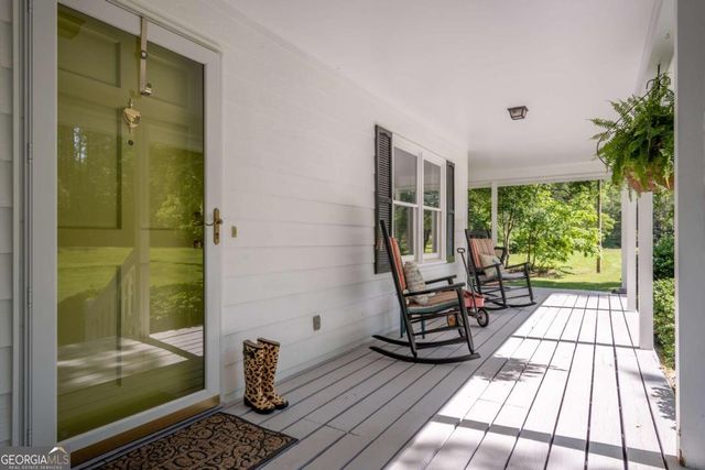 1181 Pete Dickens Road, Bogart, GA 30622