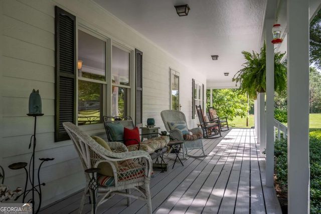 1181 Pete Dickens Road, Bogart, GA 30622