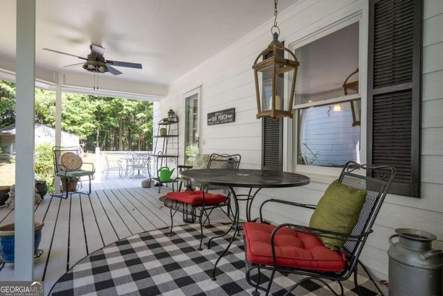 1181 Pete Dickens Road, Bogart, GA 30622