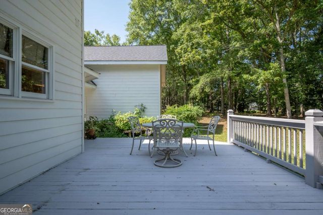 1181 Pete Dickens Road, Bogart, GA 30622